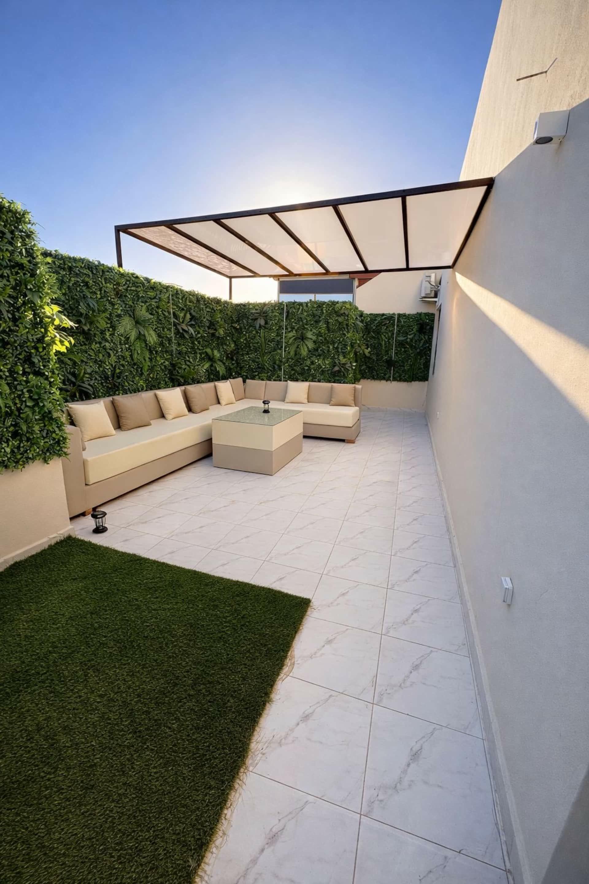 Terrasse du Golden Studio de jour